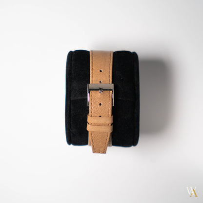 Wyler Vetta Clamshell Chronograph